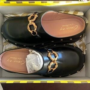 Circus by Sam Edelman Clogs!